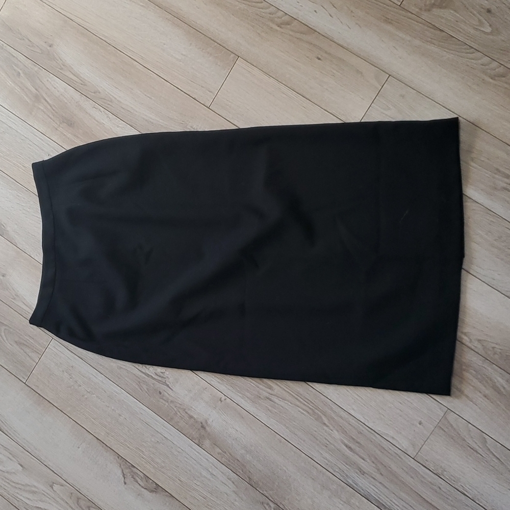 Saks Fifth Avenue Black Wool Pencil Skirt